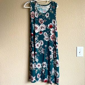 Sleeveless dress by Maurices. Size 0 plus